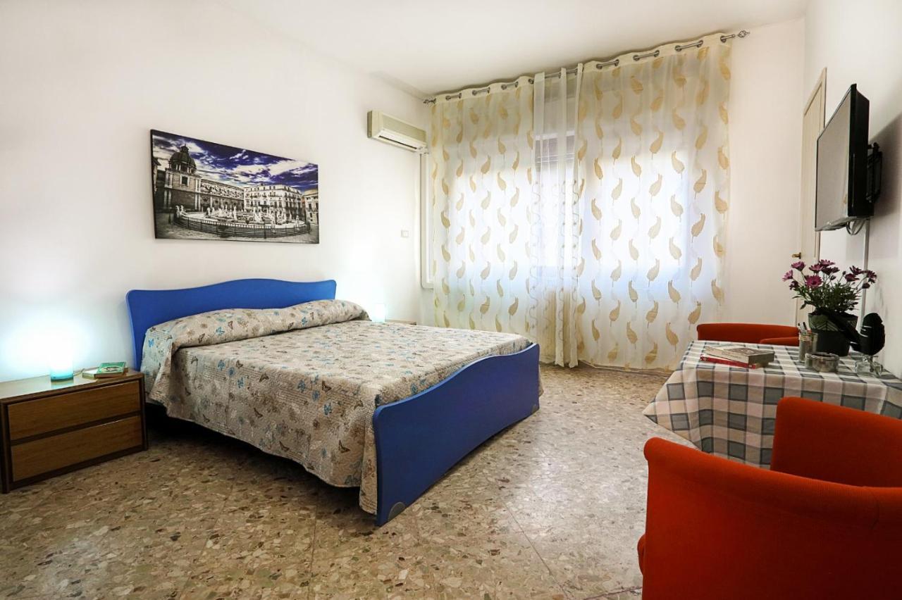 Bed and Breakfast A Casa Di Fra' Palermo Exterior foto