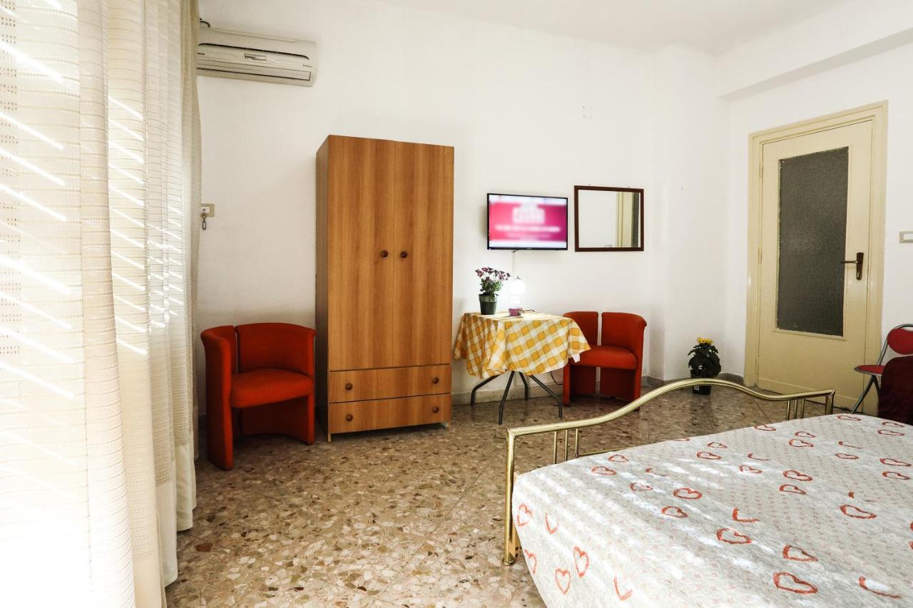 Bed and Breakfast A Casa Di Fra' Palermo Exterior foto